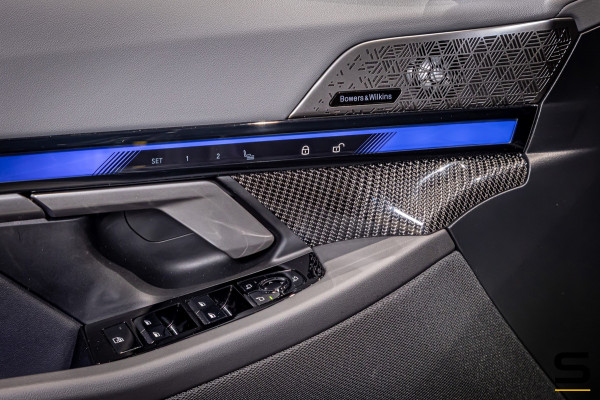 BMW 5 Serie Touring 550e xDrive|M-sport PRO|B&O|Fis €85.000