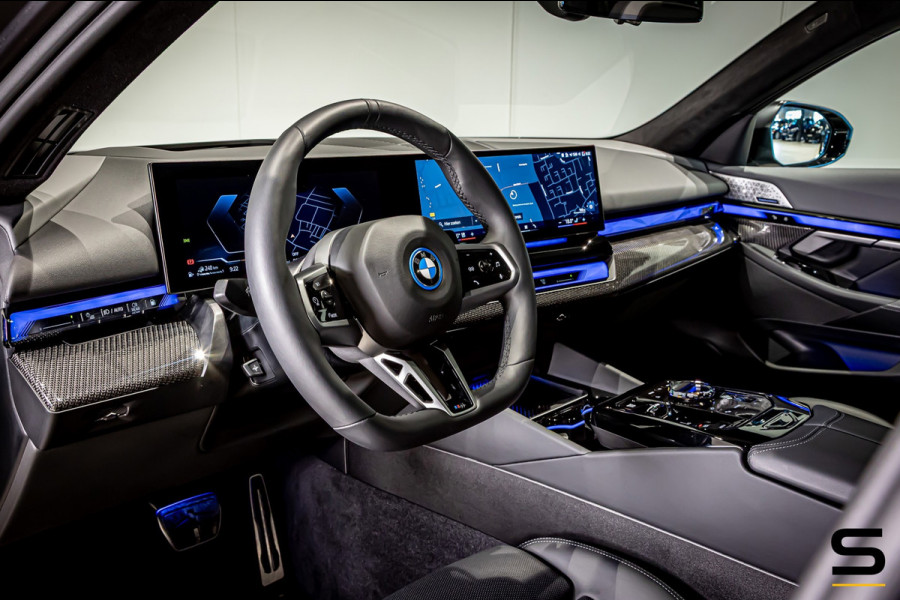 BMW 5 Serie Touring 550e xDrive|M-sport PRO|B&O|Fis €85.000