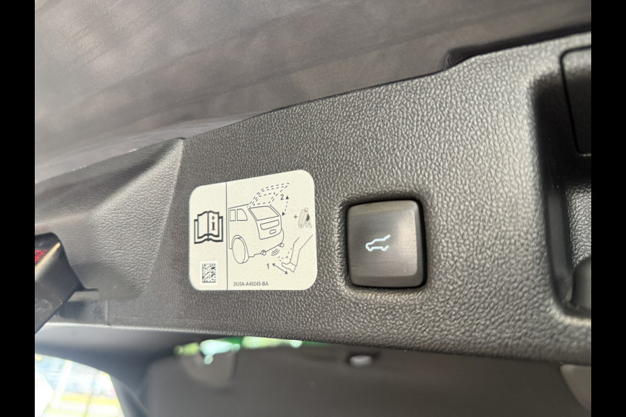Ford Kuga 2.5 PHEV Vignale B&O Verwarmde achterbank Elec klep 24 Maanden garantie* (Vraag naar de voorwaarden)