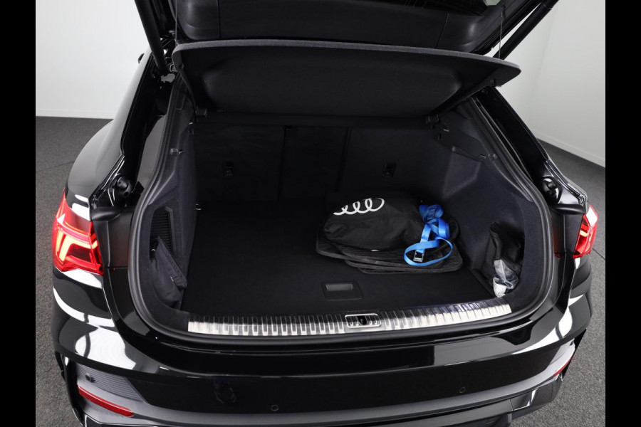 Audi Q3 Sportback 45 TFSI e S Edition 245pk  | Navigatie | Stoelverwarming | Keyless Entry | Parkeercamera | 20 inch Lichtmetalen velgen
