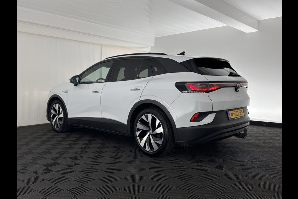 Volkswagen ID.4 Business 77 kWh [ 3-Fase-11kW ] {SOH-83%} (INCL.BTW) *LEATHER-FABRIC | ADAPTIVE-CRUISE | FULL-LED | HEATED-COMFORTSEATS | KEYLESS | CAMERA | DIGI-COCKPIT | DAB | NAVI-FULLMAP | PRIVACY-GLASS | ECC | PDC | TOWBAR | 19''ALU*