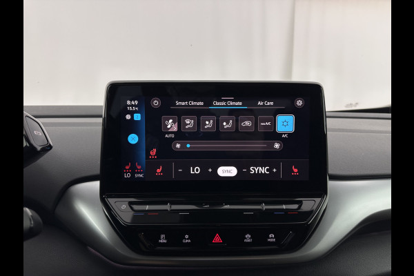 Volkswagen ID.4 Business 77 kWh [ 3-Fase-11kW ] {SOH-83%} (INCL.BTW) *LEATHER-FABRIC | ADAPTIVE-CRUISE | FULL-LED | HEATED-COMFORTSEATS | KEYLESS | CAMERA | DIGI-COCKPIT | DAB | NAVI-FULLMAP | PRIVACY-GLASS | ECC | PDC | TOWBAR | 19''ALU*
