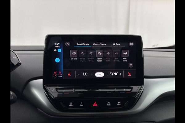 Volkswagen ID.4 Business 77 kWh [ 3-Fase-11kW ] {SOH-83%} (INCL.BTW) *LEATHER-FABRIC | ADAPTIVE-CRUISE | FULL-LED | HEATED-COMFORTSEATS | KEYLESS | CAMERA | DIGI-COCKPIT | DAB | NAVI-FULLMAP | PRIVACY-GLASS | ECC | PDC | TOWBAR | 19''ALU*
