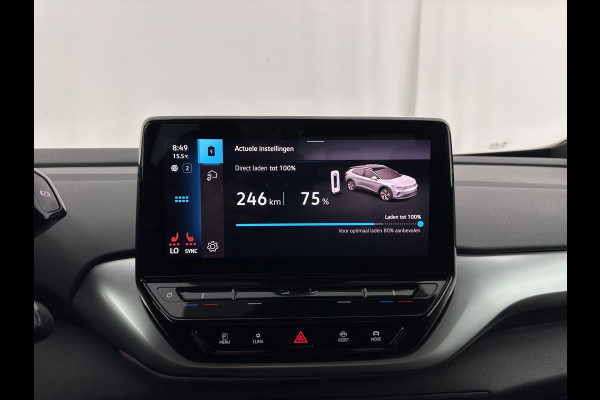 Volkswagen ID.4 Business 77 kWh [ 3-Fase-11kW ] {SOH-83%} (INCL.BTW) *LEATHER-FABRIC | ADAPTIVE-CRUISE | FULL-LED | HEATED-COMFORTSEATS | KEYLESS | CAMERA | DIGI-COCKPIT | DAB | NAVI-FULLMAP | PRIVACY-GLASS | ECC | PDC | TOWBAR | 19''ALU*