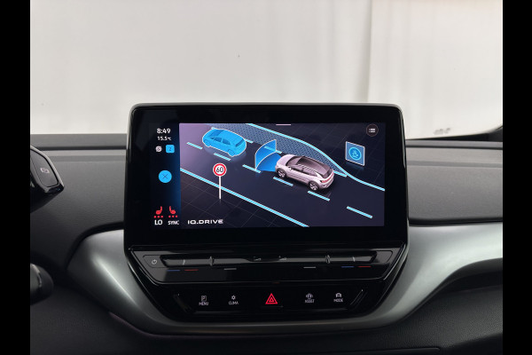 Volkswagen ID.4 Business 77 kWh [ 3-Fase-11kW ] {SOH-83%} (INCL.BTW) *LEATHER-FABRIC | ADAPTIVE-CRUISE | FULL-LED | HEATED-COMFORTSEATS | KEYLESS | CAMERA | DIGI-COCKPIT | DAB | NAVI-FULLMAP | PRIVACY-GLASS | ECC | PDC | TOWBAR | 19''ALU*