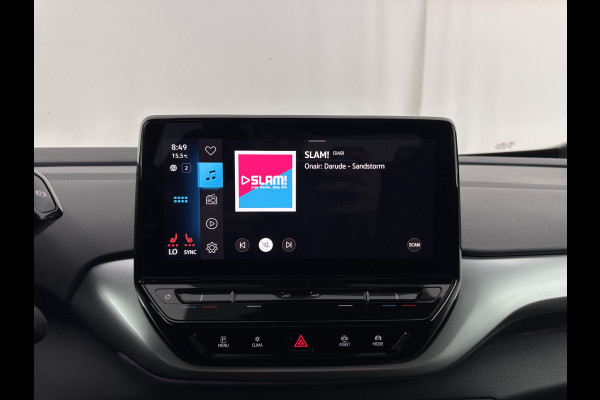 Volkswagen ID.4 Business 77 kWh [ 3-Fase-11kW ] {SOH-83%} (INCL.BTW) *LEATHER-FABRIC | ADAPTIVE-CRUISE | FULL-LED | HEATED-COMFORTSEATS | KEYLESS | CAMERA | DIGI-COCKPIT | DAB | NAVI-FULLMAP | PRIVACY-GLASS | ECC | PDC | TOWBAR | 19''ALU*