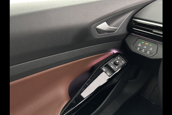 Volkswagen ID.4 Business 77 kWh [ 3-Fase-11kW ] {SOH-83%} (INCL.BTW) *LEATHER-FABRIC | ADAPTIVE-CRUISE | FULL-LED | HEATED-COMFORTSEATS | KEYLESS | CAMERA | DIGI-COCKPIT | DAB | NAVI-FULLMAP | PRIVACY-GLASS | ECC | PDC | TOWBAR | 19''ALU*