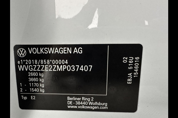 Volkswagen ID.4 Business 77 kWh [ 3-Fase-11kW ] {SOH-83%} (INCL.BTW) *LEATHER-FABRIC | ADAPTIVE-CRUISE | FULL-LED | HEATED-COMFORTSEATS | KEYLESS | CAMERA | DIGI-COCKPIT | DAB | NAVI-FULLMAP | PRIVACY-GLASS | ECC | PDC | TOWBAR | 19''ALU*