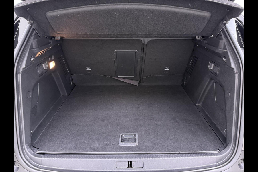 Peugeot 3008 1.6 HYbrid 225 GT | PHEV | BLACK OPTIC| ELEK. STOEL + MEMORY| MASSAGESTOELEN| FOCAL AUDIO| STOELVERWARMING| CAMERA VOOR+ ACHTER| ADAPTIVE CRUISE CONTROL| DODE HOEK SENSOR| ELEK. ACHTERKLEP