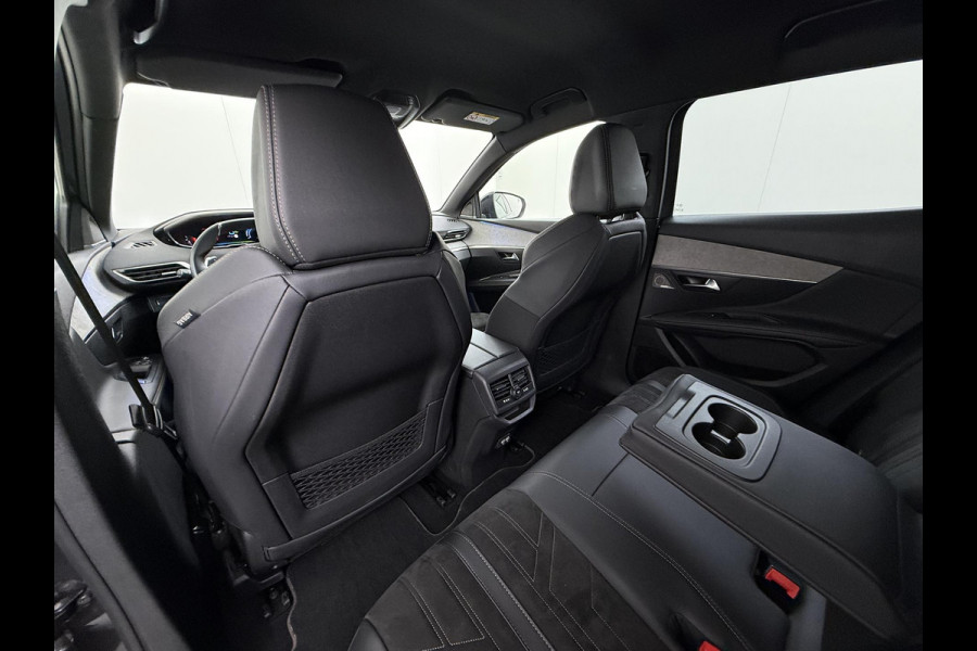 Peugeot 3008 1.6 HYbrid 225 GT | PHEV | BLACK OPTIC| ELEK. STOEL + MEMORY| MASSAGESTOELEN| FOCAL AUDIO| STOELVERWARMING| CAMERA VOOR+ ACHTER| ADAPTIVE CRUISE CONTROL| DODE HOEK SENSOR| ELEK. ACHTERKLEP