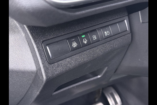 Peugeot 3008 1.6 HYbrid 225 GT | PHEV | BLACK OPTIC| ELEK. STOEL + MEMORY| MASSAGESTOELEN| FOCAL AUDIO| STOELVERWARMING| CAMERA VOOR+ ACHTER| ADAPTIVE CRUISE CONTROL| DODE HOEK SENSOR| ELEK. ACHTERKLEP