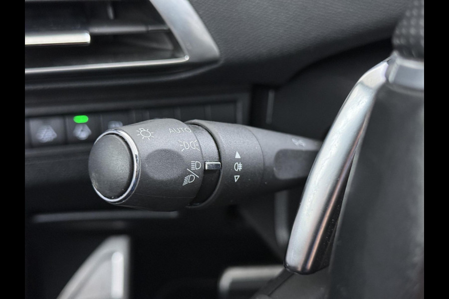 Peugeot 3008 1.6 HYbrid 225 GT | PHEV | BLACK OPTIC| ELEK. STOEL + MEMORY| MASSAGESTOELEN| FOCAL AUDIO| STOELVERWARMING| CAMERA VOOR+ ACHTER| ADAPTIVE CRUISE CONTROL| DODE HOEK SENSOR| ELEK. ACHTERKLEP