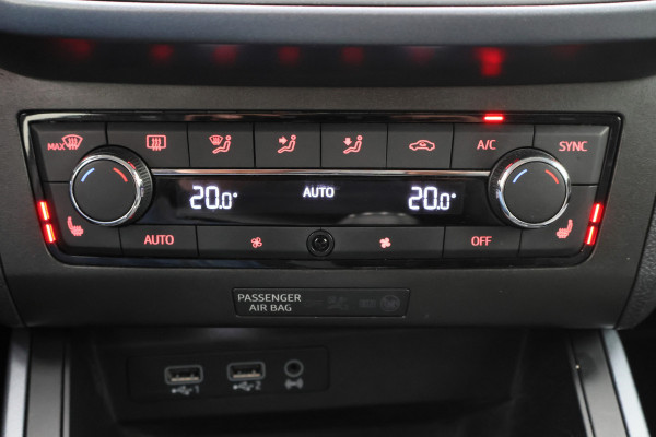 Seat Arona 1.0 TSI Xcellence Business Intense Climate, Stoelverwarming, Cruise, Apple Carplay, LED, DAB, 17''