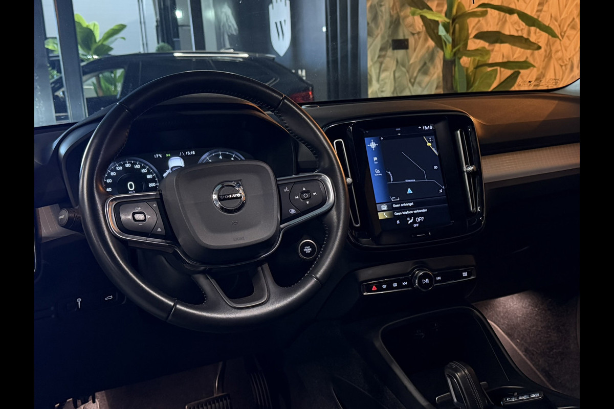 Volvo XC40 1.5 T3 Momentum Pro Garantie Camera Adaptieve Cruise Keyless Virtueel Dash Navi Clima Led Rijklaar