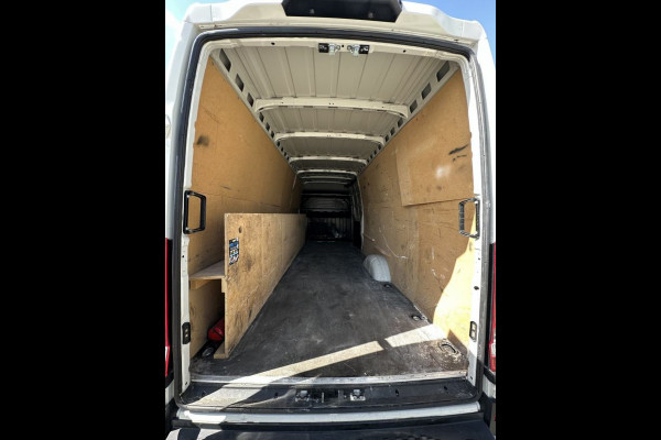 Iveco Daily - 35S14 2.3 410 L4H2 Airco|Cruise 3500kg trekgewich