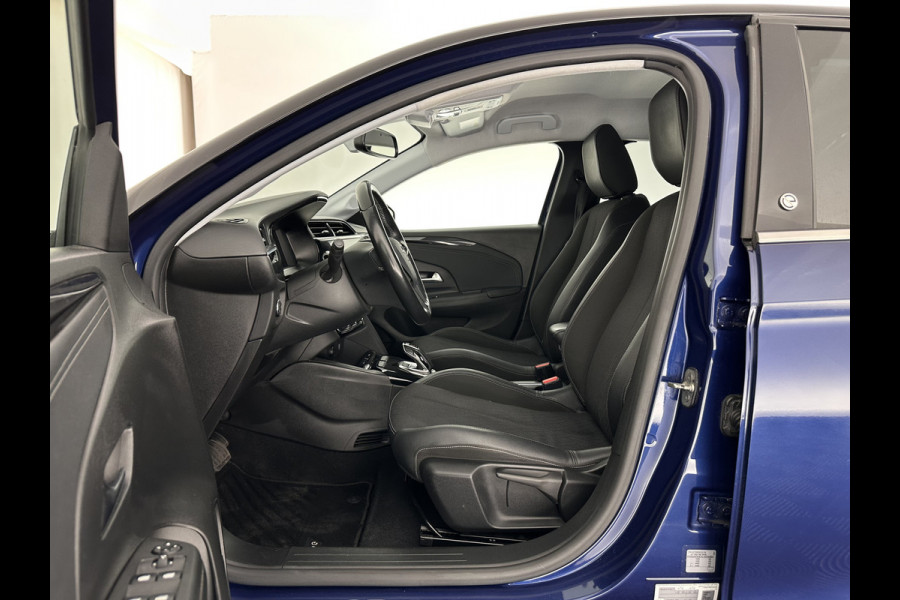 Opel CORSA-E Elegance 50 kWh [ 3-Fase ] (INCL-BTW) Aut. *FULL-LED | ADAPTIVE-CRUISE | DIGI-COCKPIT | LEATHER-MICROFIBRE | CARPLAY | CAMERA | ECC | KEYLESS | CRUISE | DAB | PRIVACY-GLASS | 16'' ALU*