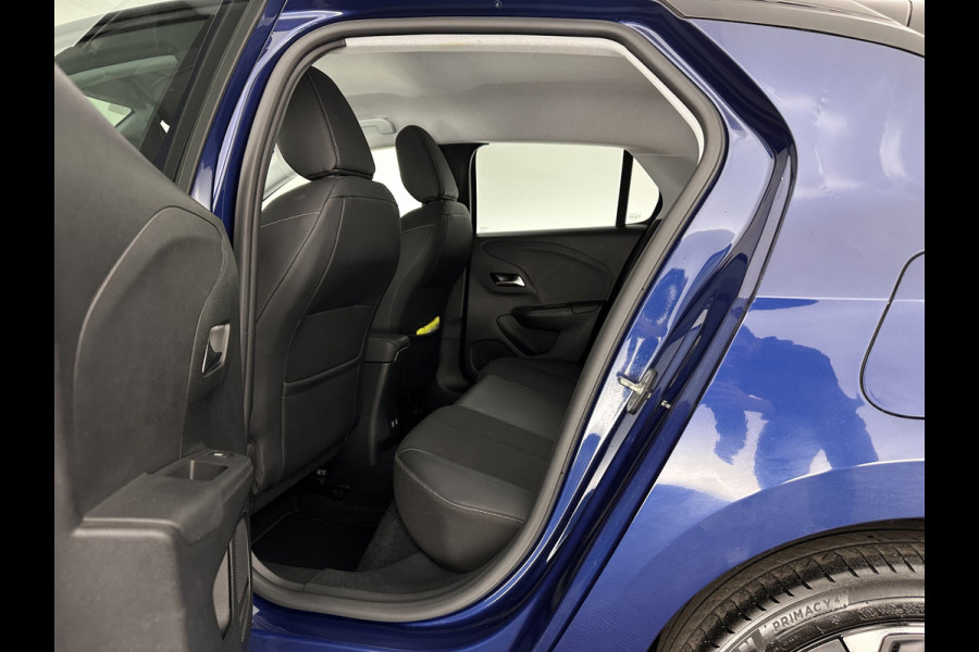 Opel CORSA-E Elegance 50 kWh [ 3-Fase ] (INCL-BTW) Aut. *FULL-LED | ADAPTIVE-CRUISE | DIGI-COCKPIT | LEATHER-MICROFIBRE | CARPLAY | CAMERA | ECC | KEYLESS | CRUISE | DAB | PRIVACY-GLASS | 16'' ALU*