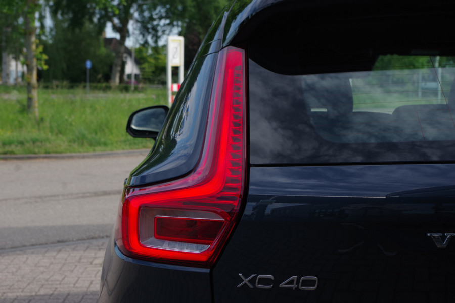 Volvo XC40 1.5 T3 164 PK Automaat R-Design, Adap. Cruise Control, LED, Camera, Keyless