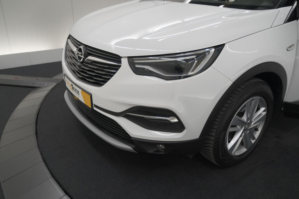 Opel Grandland X 130 Turbo AT8 Business Elegance | Trekhaak | Elektrische Kofferklep | Camera | Apple Carplay