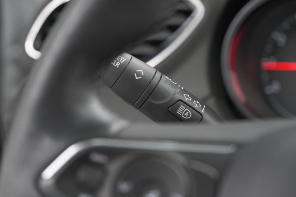 Opel Grandland X 130 Turbo AT8 Business Elegance | Trekhaak | Elektrische Kofferklep | Camera | Apple Carplay