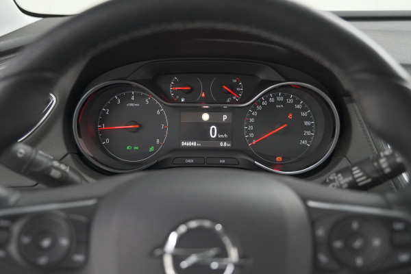 Opel Grandland X 130 Turbo AT8 Business Elegance | Trekhaak | Elektrische Kofferklep | Camera | Apple Carplay