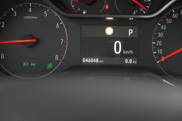 Opel Grandland X 130 Turbo AT8 Business Elegance | Trekhaak | Elektrische Kofferklep | Camera | Apple Carplay