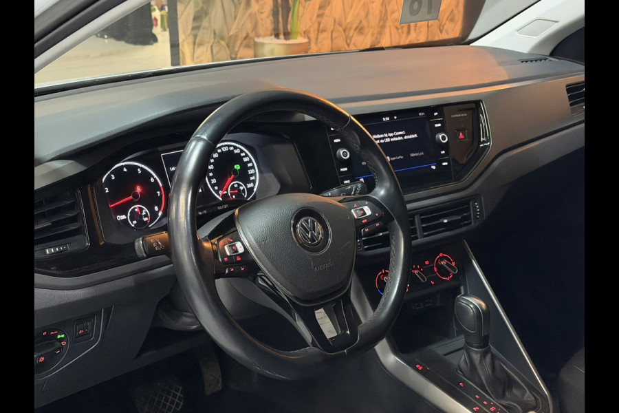 Volkswagen Polo 1.0 TSI Comfortline Garantie Carplay StoelVW PDC Adaptieve Cruise Navi Led Airco Rijklaar