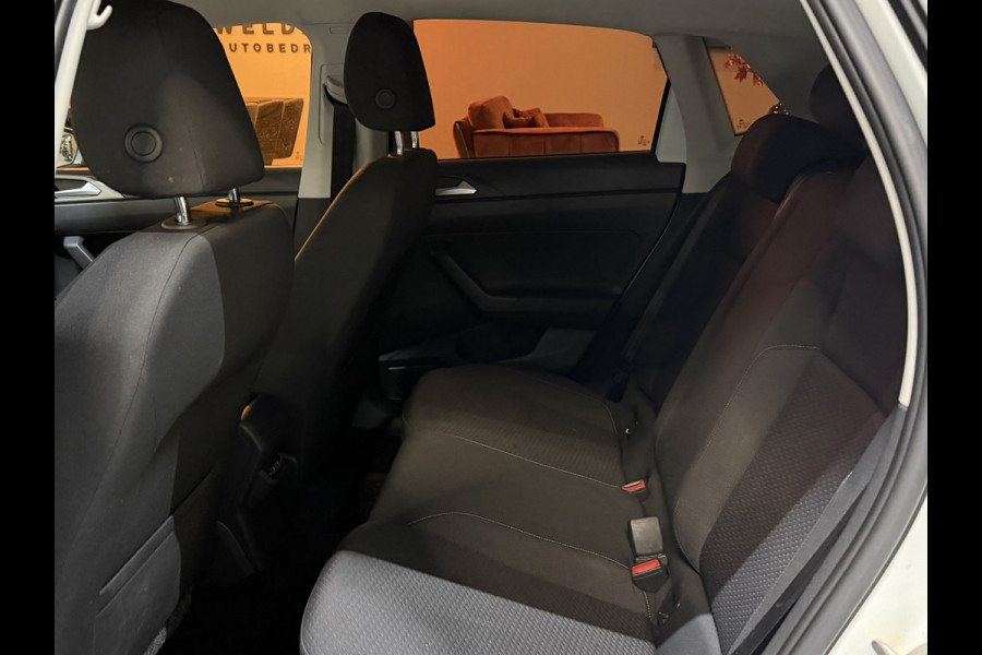 Volkswagen Polo 1.0 TSI Comfortline Garantie Carplay StoelVW PDC Adaptieve Cruise Navi Led Airco Rijklaar