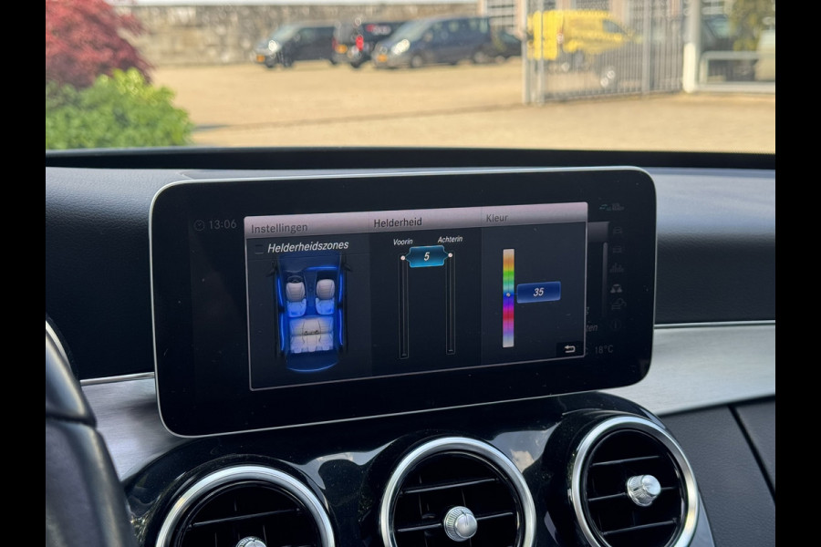 Mercedes-Benz C-Klasse 180 Business Solution Plus Upgr. Ed. | Panoramadak, Carplay/Android, Navi, Camera, Cruise, Climate |
