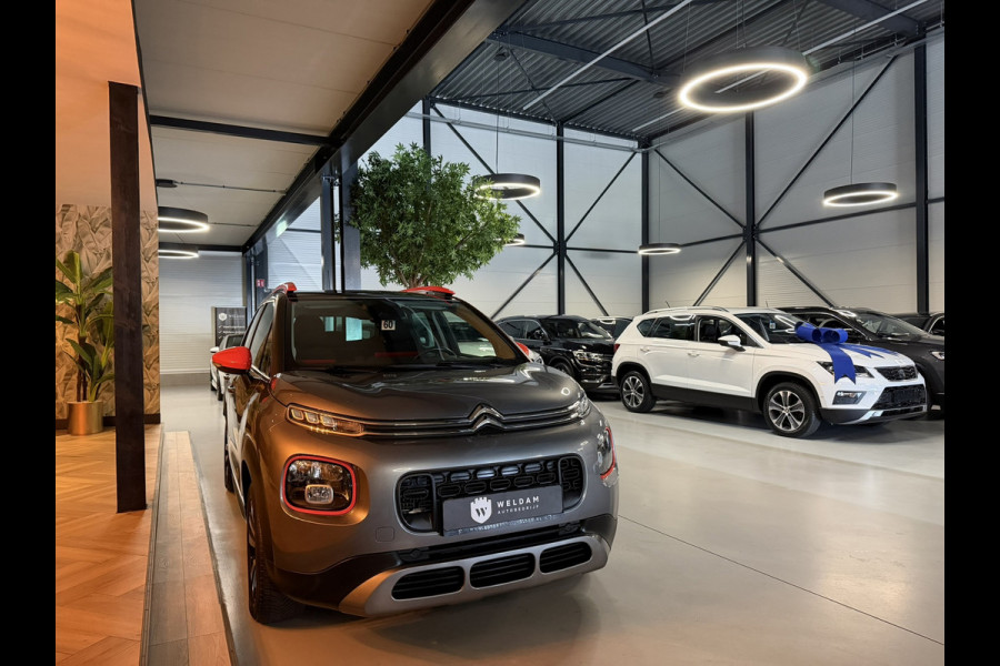 Citroën C3 Aircross 1.2 S&S Feel|Automaat|Rode accenten|360° Camera|CarPlay|Cruise|LED|Parkeerhulp|Rijklaar