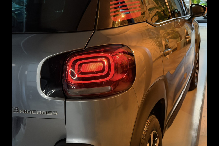 Citroën C3 Aircross 1.2 S&S Feel|Automaat|Rode accenten|360° Camera|CarPlay|Cruise|LED|Parkeerhulp|Rijklaar