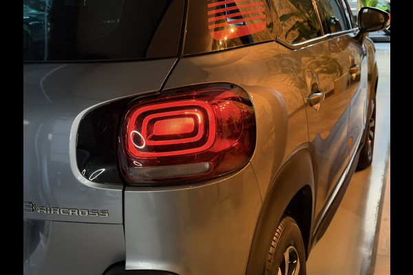 Citroën C3 Aircross 1.2 S&S Feel|Automaat|Rode accenten|360° Camera|CarPlay|Cruise|LED|Parkeerhulp|Rijklaar