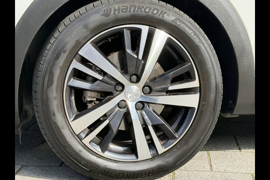 Peugeot 3008 1.2 PureTech Allure Pack AUTOMAAT - Navigatie / Apple Carplay I Airco I LED I DPC I Sport pakket I Dealer onderhouden