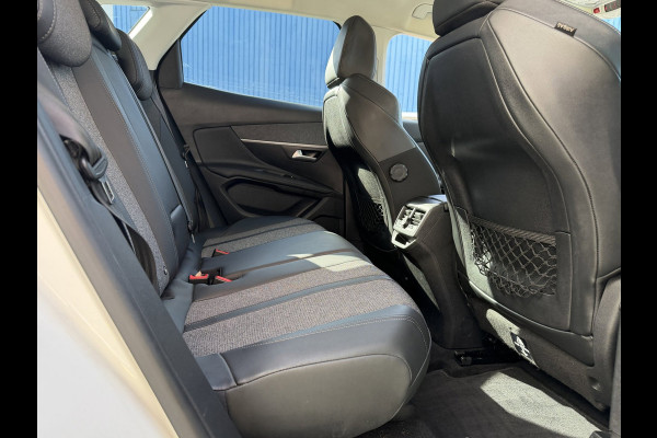 Peugeot 3008 1.2 PureTech Allure Pack AUTOMAAT - Navigatie / Apple Carplay I Airco I LED I DPC I Sport pakket I Dealer onderhouden