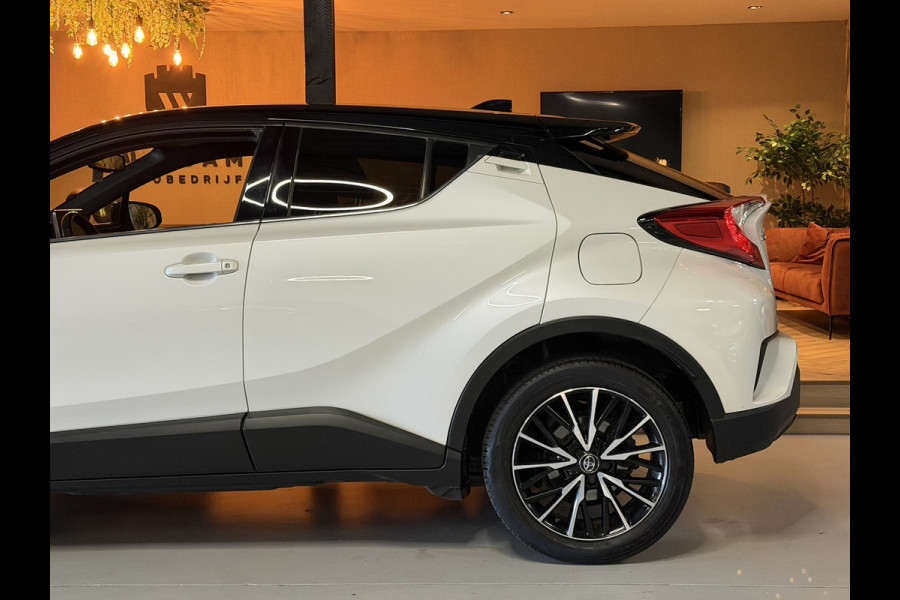 Toyota C-HR 1.2 Active | Cruise | Stoelverwarming | Navi | Clima | LED