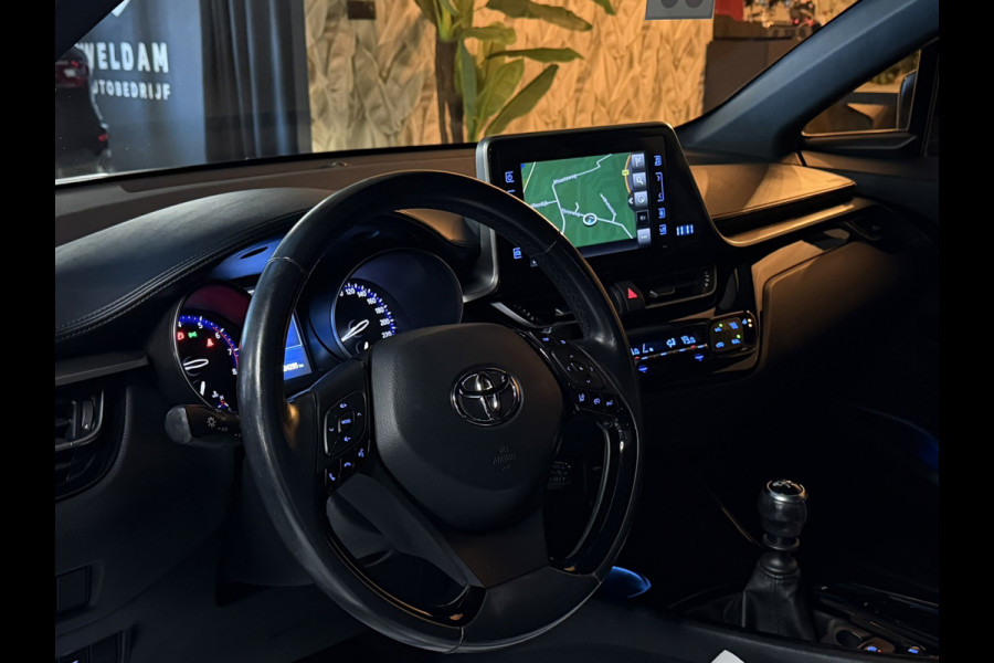 Toyota C-HR 1.2 Active | Cruise | Stoelverwarming | Navi | Clima | LED