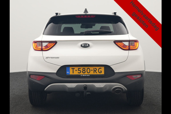 Kia Stonic 1.0 T-GDi Black Edition 99pk H6 | Trekhaak Afn. | Camera | Apple Carplay | Cruise Control | Lane Assist | Navigatie | DAB |