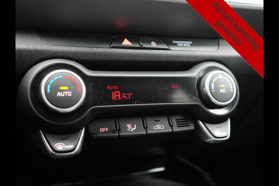 Kia Stonic 1.0 T-GDi Black Edition 99pk H6 | Trekhaak Afn. | Camera | Apple Carplay | Cruise Control | Lane Assist | Navigatie | DAB |