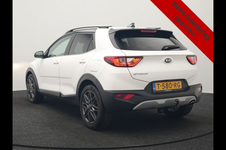 Kia Stonic 1.0 T-GDi Black Edition 99pk H6 | Trekhaak Afn. | Camera | Apple Carplay | Cruise Control | Lane Assist | Navigatie | DAB |