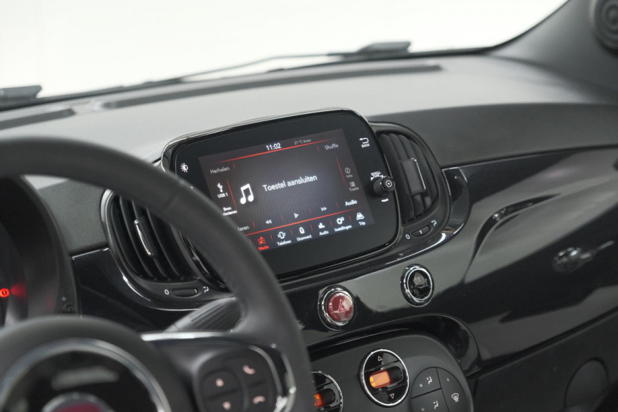 Fiat 500C 1.0 Hybrid Dolcevita | Apple Carplay | Parkeersensoren | Climate control