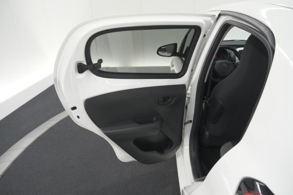Citroën C1 1.0 VTi Feel | Bluetooth | Airco | Privacy Glas | 5 Deurs