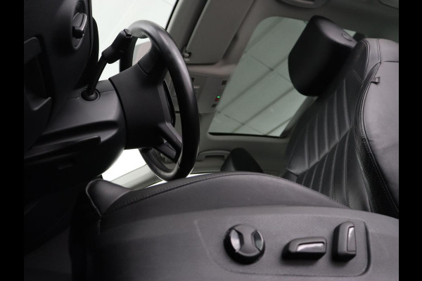 Škoda Superb 1.5 TSI Style | Panoramadak | Leder | Stoelverwarming | Carplay | Bi-Xenon | Navigatie | Canton Sound | Side Assist | Park Assist | Memory | Cruise control | Climate control