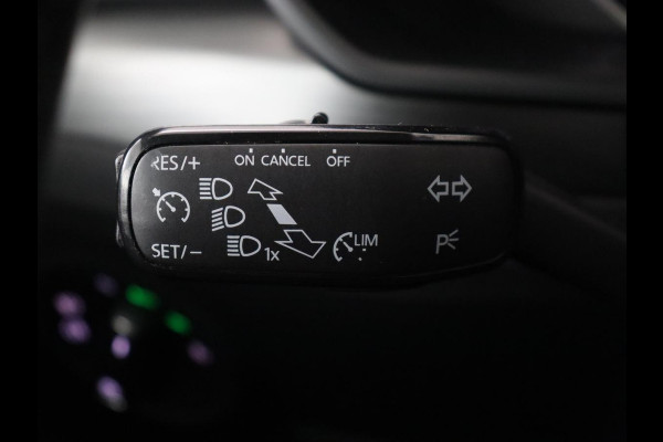 Škoda Superb 1.5 TSI Style | Panoramadak | Leder | Stoelverwarming | Carplay | Bi-Xenon | Navigatie | Canton Sound | Side Assist | Park Assist | Memory | Cruise control | Climate control