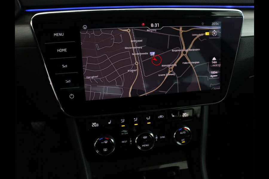 Škoda Superb 1.5 TSI Style | Panoramadak | Leder | Stoelverwarming | Carplay | Bi-Xenon | Navigatie | Canton Sound | Side Assist | Park Assist | Memory | Cruise control | Climate control