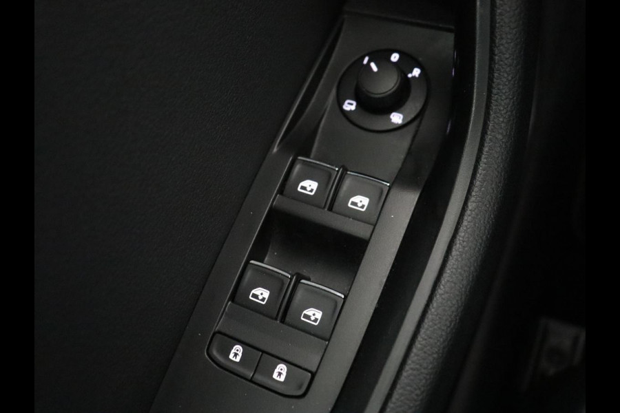 Škoda Superb 1.5 TSI Style | Panoramadak | Leder | Stoelverwarming | Carplay | Bi-Xenon | Navigatie | Canton Sound | Side Assist | Park Assist | Memory | Cruise control | Climate control