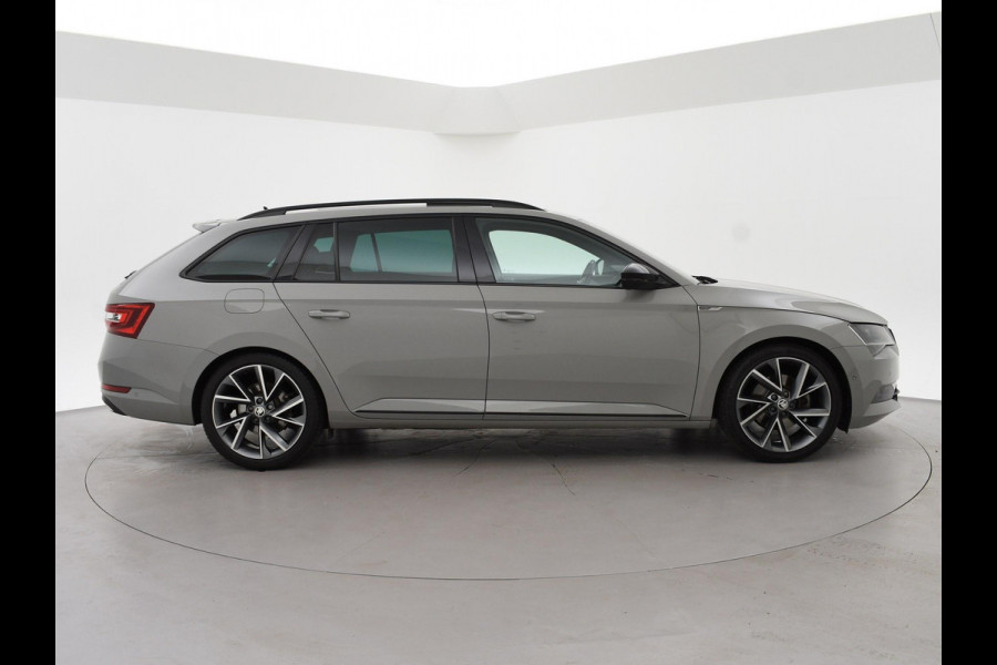 Škoda Superb Combi 1.4 TSI ACT 150 PK SPORTLINE DSG AUT. *STEEL GREY* + WEGKL. TREKHAAK | PANORAMA | 19 INCH | CANTON | ADAPTIVE CRUISE | ALCANTARA