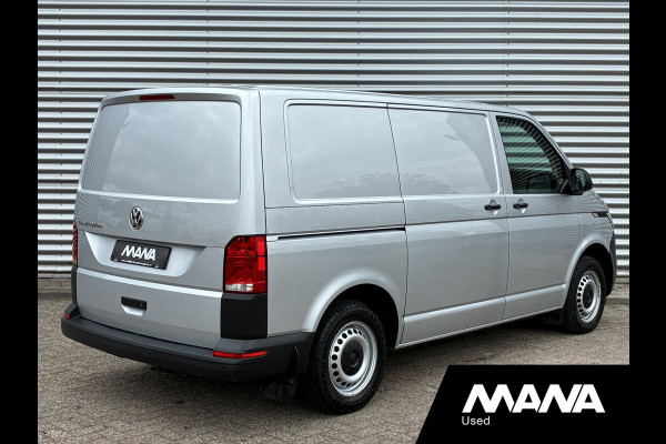 Volkswagen Transporter 2.0 TDI L1H1 Automaat Cruise Nav Sensoren Airco
