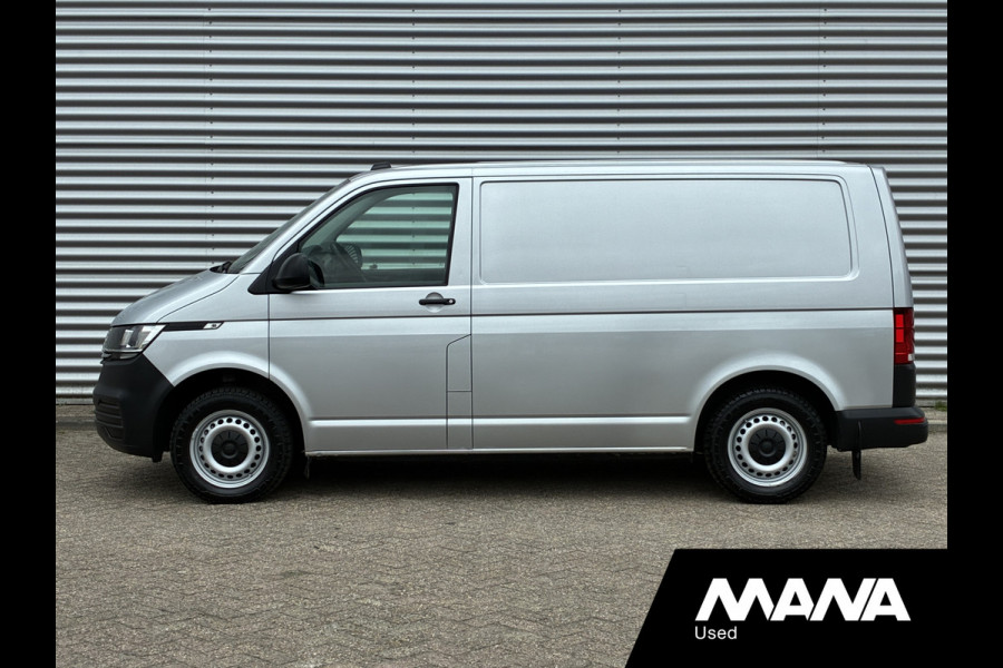 Volkswagen Transporter 2.0 TDI L1H1 Automaat Cruise Nav Sensoren Airco
