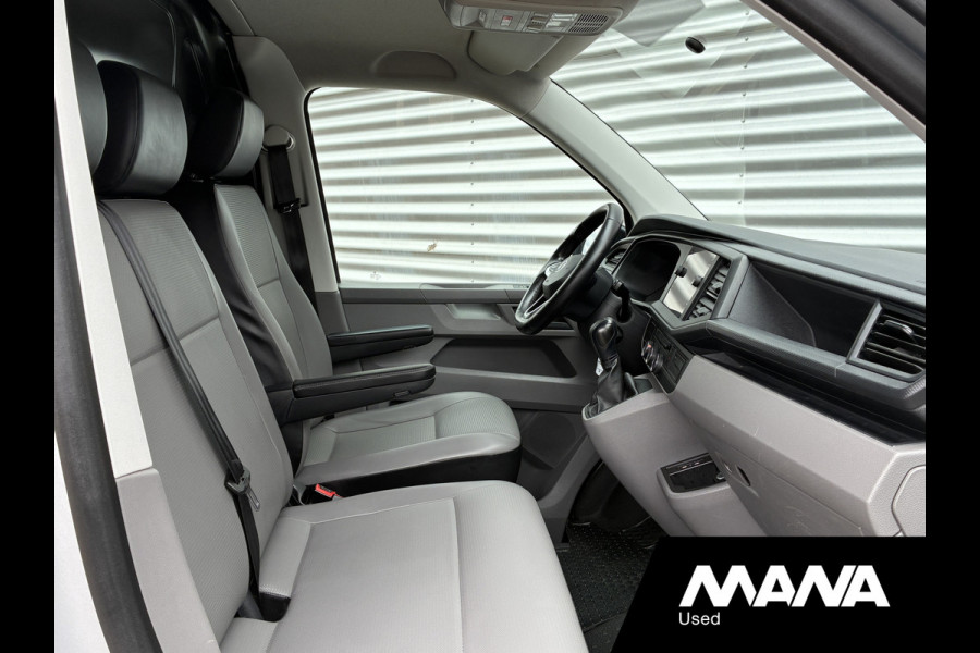 Volkswagen Transporter 2.0 TDI L1H1 Automaat Cruise Nav Sensoren Airco