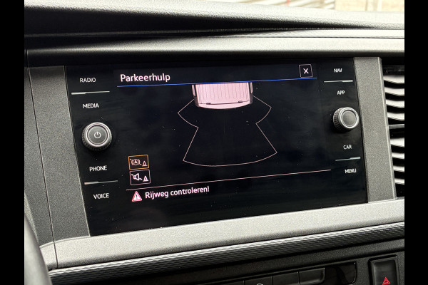 Volkswagen Transporter 2.0 TDI L1H1 Automaat Cruise Nav Sensoren Airco